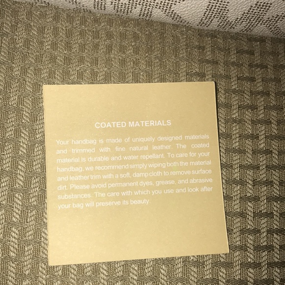 Authentic Michael Kors purse - Picture 9 of 11